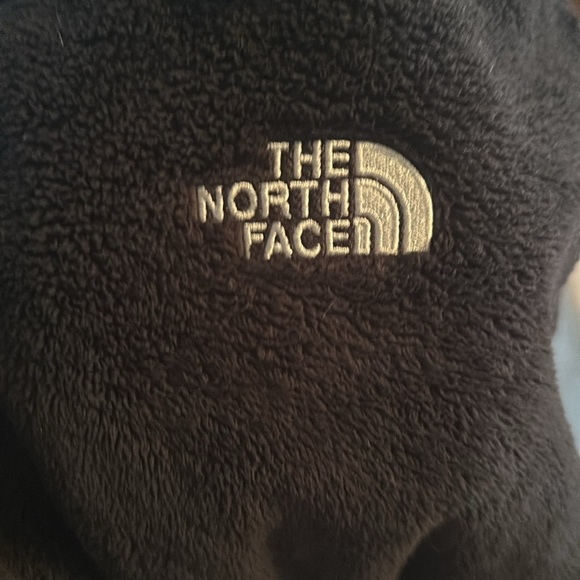 EUC women’s north face osito jacket - Picture 6 of 6
